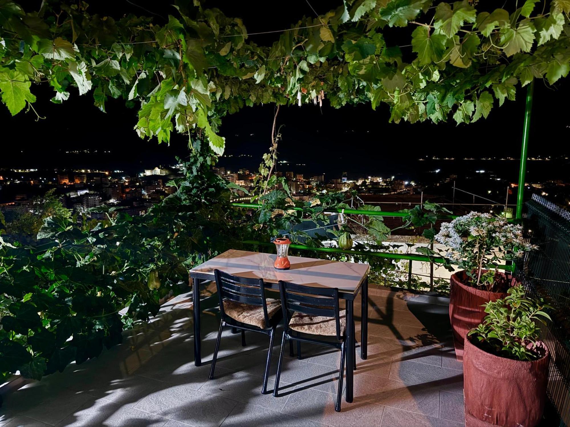 Panoramic View Guest House Gjirokastër Esterno foto